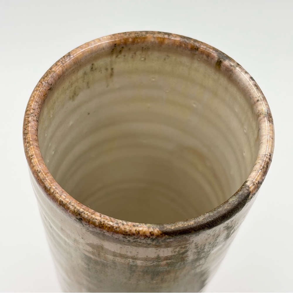All Pigeon River Pottery Handcrafted Artisan Ceramic‎ Vase in Cream and Brown - Picture 6 of 11